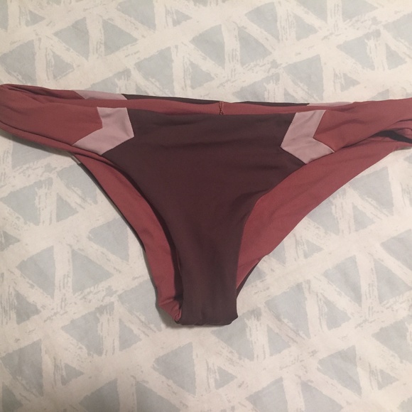 L*Space barracuda bikini bottoms chocolate color - Picture 2 of 4